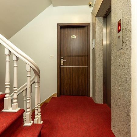 Oyo 709 Seoul Hotel Ханой Екстер'єр фото