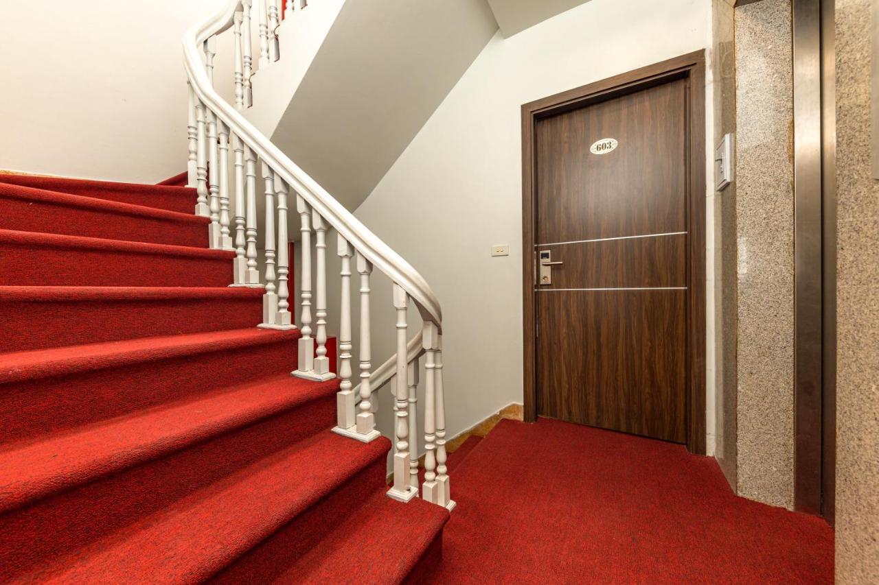 Oyo 709 Seoul Hotel Ханой Екстер'єр фото